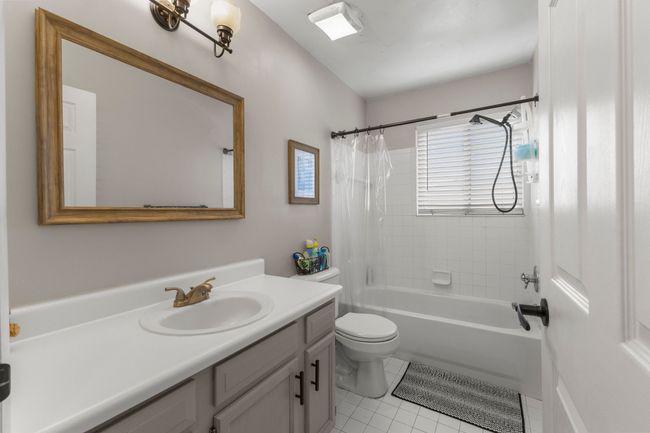 10033 Allen Pointe Dr, Condo with 2 bedrooms, 1 bathrooms and null parking in Allen Park MI | Image 16