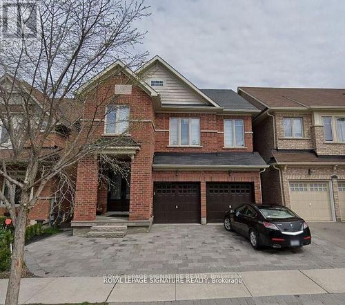 24 Homerton Ave, Richmond Hill, ON, L4E0W2 | Card Image