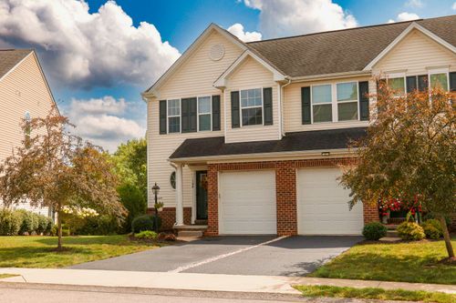 106 Sita Ct, Carnegie, PA, 15106-6507 | Card Image