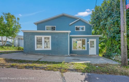 321 W Main St, Nanticoke, PA, 18634-1408 | Card Image