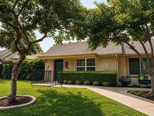14003 Brookgreen Dr, Dallas, TX, 75240-5917 | Card Image