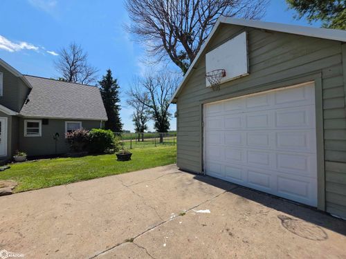 3231 350th St, Lohrville, IA, 51453-7600 | Card Image