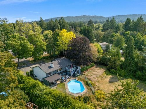 9168 W Saanich Rd, North Saanich, BC, V8L5T4 | Card Image