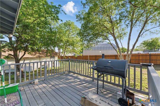 556 Gode Ln, House other with 3 bedrooms, 2 bathrooms and null parking in New Braunfels TX | Image 12