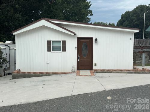 106 Deer Field Dr, New London, NC, 28127 | Card Image