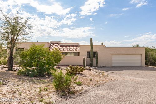 4445 N Alvernon Way, Tucson, AZ, 85718-6139 | Card Image