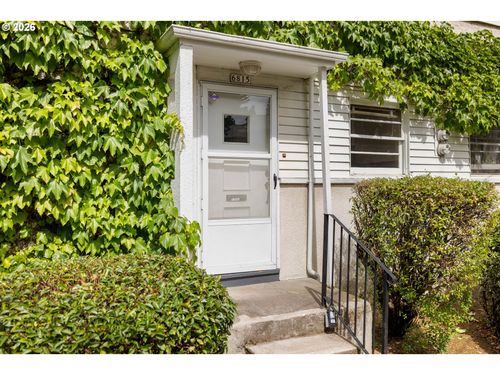 6815 Ne Broadway, Portland, OR, 97213-5304 | Card Image