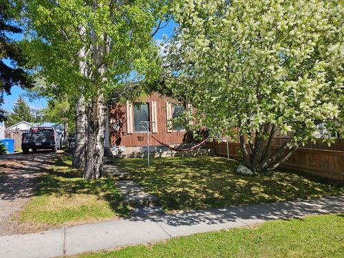 4833 47 Street, Rocky Mountain House, AB, T4T1A6 | Card Image