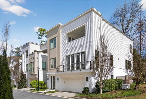 4005 Hazel Nut Ln, atlanta, GA, 30342-3832 | Card Image