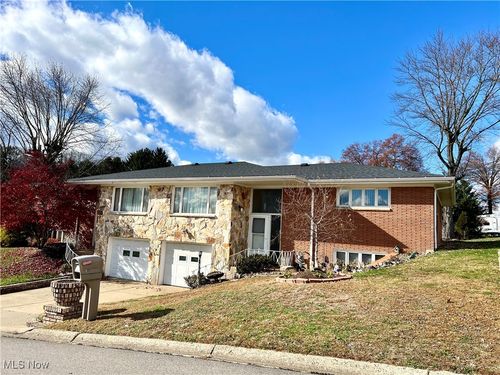 103-101 Pleasantview Dr, Weirton, WV, 26062-2726 | Card Image