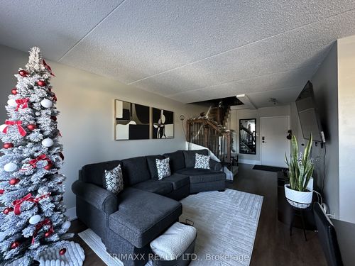 239-42 Tannery St E, Cambridge, ON, N3C2B9 | Card Image