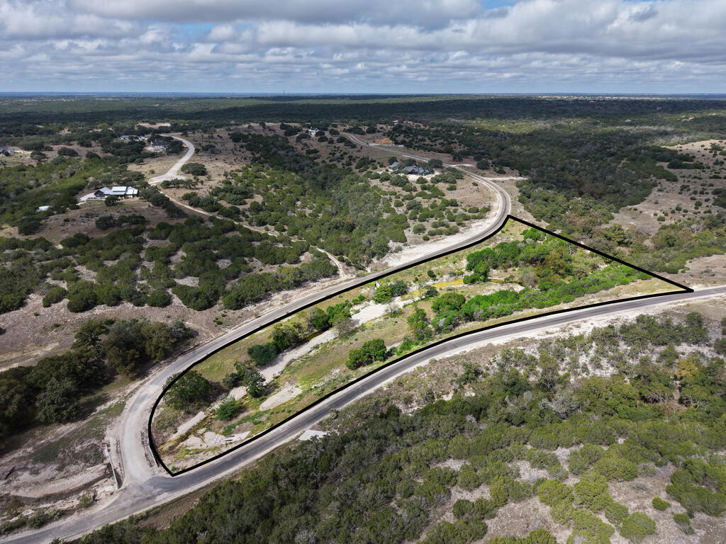 Land in Kerrville
