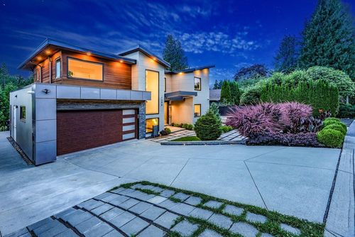 4399 Highland Blvd, North Vancouver, BC, V7R2Z8 | Card Image