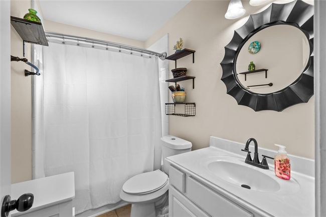2nd bath | Image 14