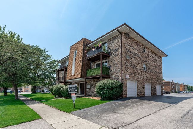 APT-204 - 7100 99 Th St, Condo with 2 bedrooms, 2 bathrooms and 1 parking in Chicago Ridge IL | Image 16