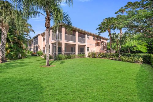 g12-628 Woodshire Ln, Naples, FL, 34105-7474 | Card Image