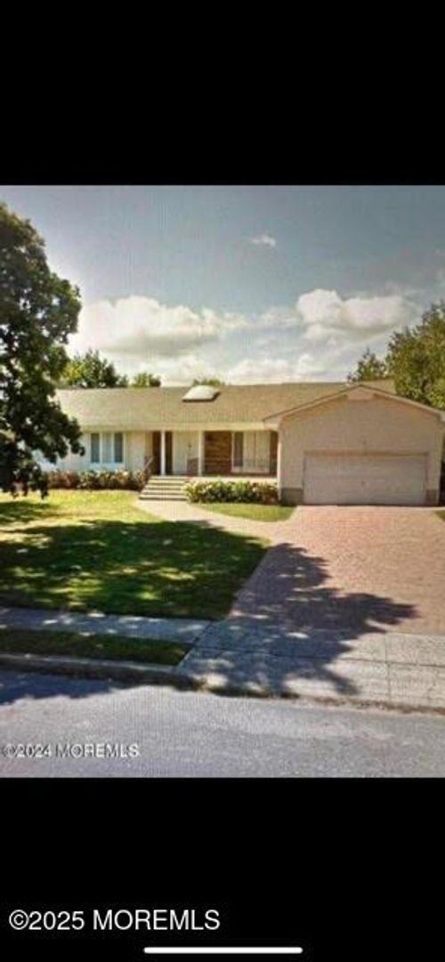 13 Ridge Rd, West Long Branch, NJ, 07764-1232 | Card Image