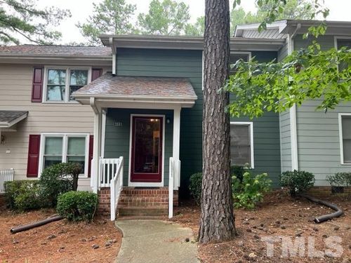 1551 Woodcroft Dr, Raleigh, NC, 27609-3569 | Card Image