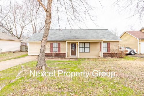 10152 Yates Dr, Olive Branch, MS, 38654-1814 | Card Image