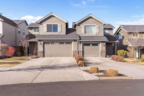 20786 Comet Ln, Bend, OR, 97701 | Card Image