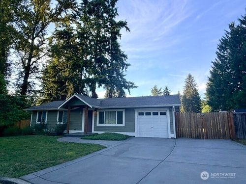 20628 Ne 75th Pl, Redmond, WA, 98053-7541 | Card Image