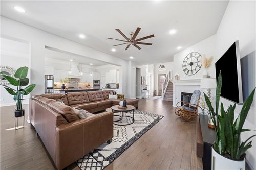 1570 N Lexington Pl, Centerton, AR, 72719-9539 | Card Image