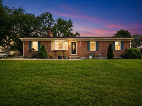 5619 Oakland Blvd, Roanoke, VA, 24019-4819 | Card Image