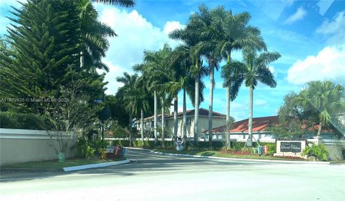 0-10273 Nw 56th St, Doral, FL, 33178-2656 | Card Image