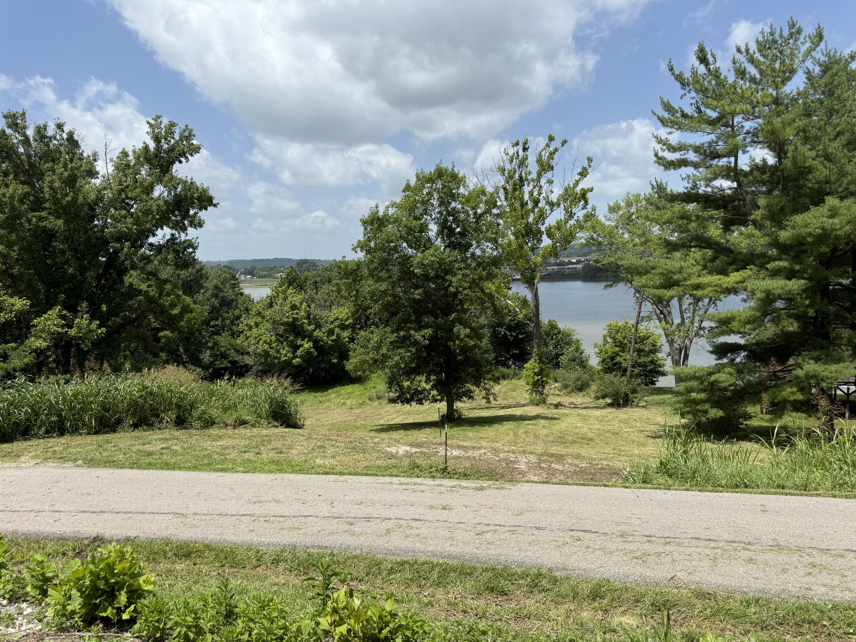 Land in Burlington