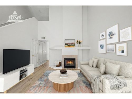203-1000 S Yampa St, Aurora, CO, 80017-2642 | Card Image
