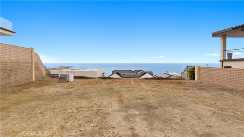 5 Oceanfront Ln, Dana Point, CA, 92629-2756 | Card Image