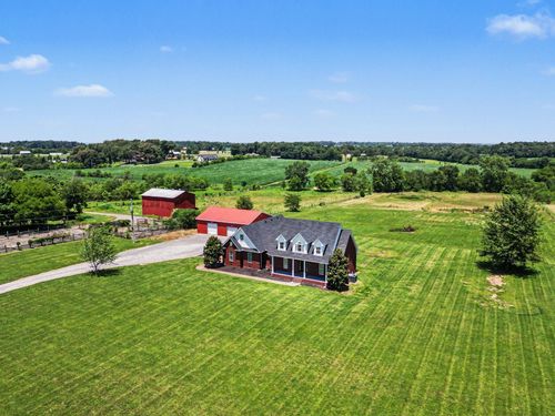 4436 Barren Plains Rd, Springfield, TN, 37172-8054 | Card Image