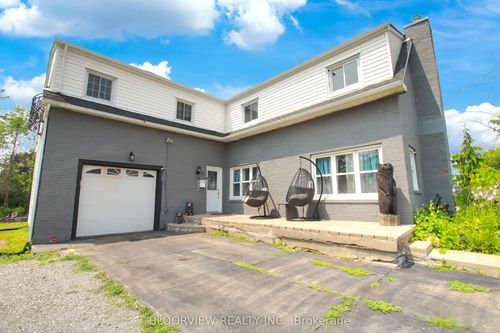 28 Radford St, Fort Erie, ON, L2A5H5 | Card Image