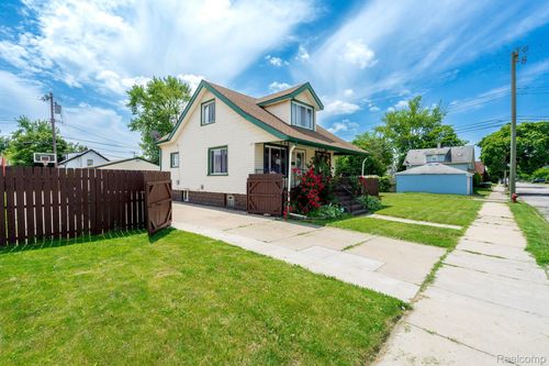 1311 Morris Ave, Lincoln Park, MI, 48146-1540 | Card Image