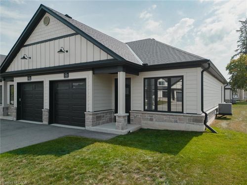 101-12 Washington St, Norwich, ON, N0J1P0 | Card Image