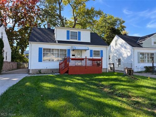 25450 Farringdon Ave, Euclid, OH, 44132-1862 | Card Image