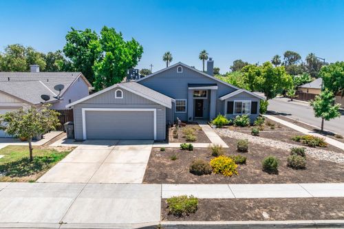 6431 E Inyo St, Fresno, CA, 93727-6840 | Card Image