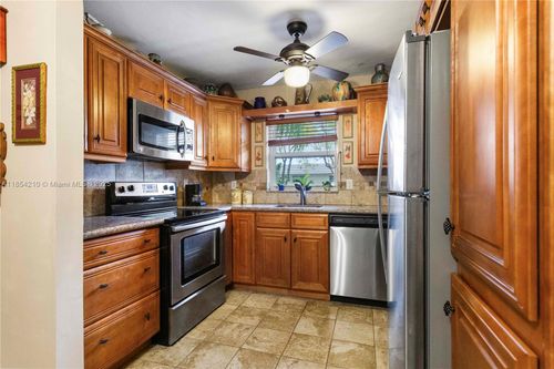 apt-205a-1425 Arthur St, Hollywood, FL, 33020-3703 | Card Image