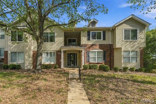 204-716 Woodside Trails Dr, Ballwin, MO, 63021-4408 | Card Image