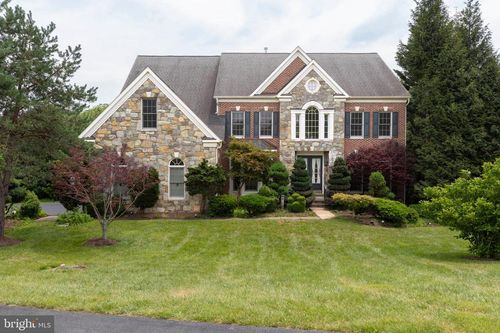 19336 Cypress Hill Way, GAITHERSBURG, MD, 20879-4981 | Card Image