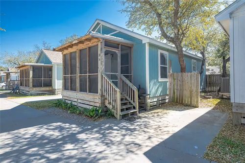 20-5481 Highway 35 N, Rockport, TX, 78382-9619 | Card Image