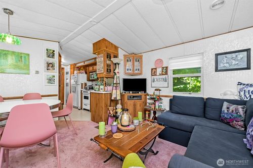 2026 Dogwood Dr, Maple Falls, WA, 98266 | Card Image