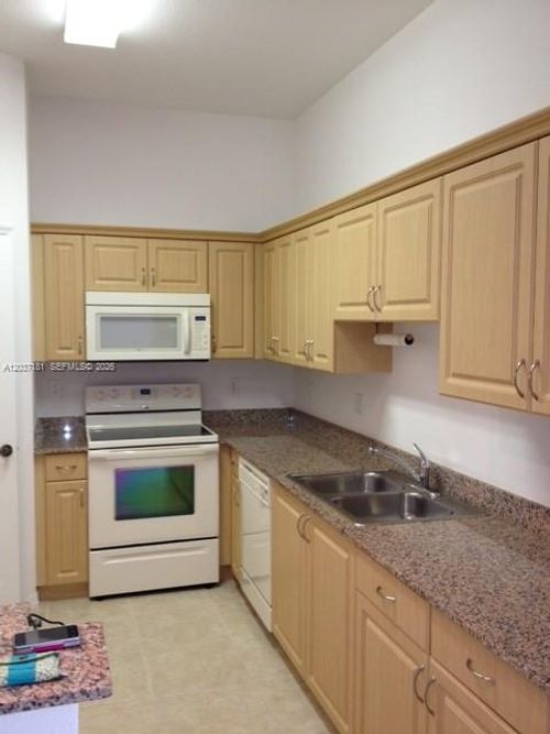 1657-1657 Se 23rd Way, Homestead, FL, 33035-1255 | Card Image