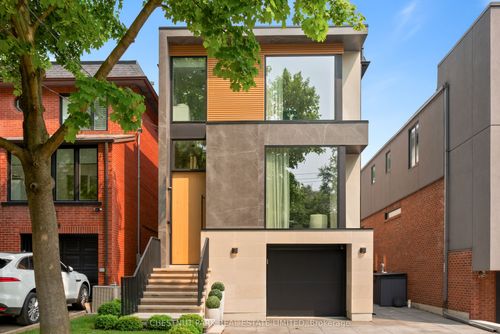126 Sherwood Ave, Toronto, ON, M4P2A7 | Card Image