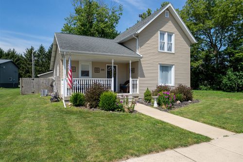 205 S Jefferson St, Flanagan, IL, 61740-9080 | Card Image