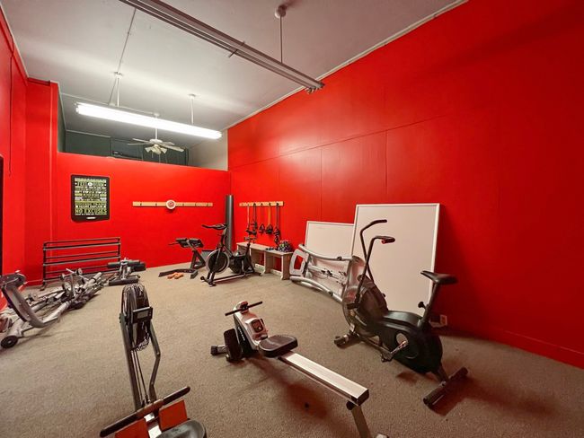 Main Floor - Back Room | Image 8