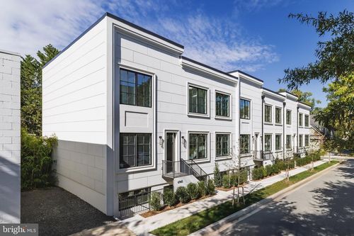 6960 West Ave, CHEVY CHASE, MD, 20815-6004 | Card Image