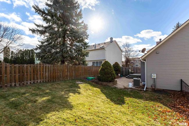 4325 Aspen Hills Cir, House other with 4 bedrooms, 3 bathrooms and null parking in Bettendorf IA | Image 29