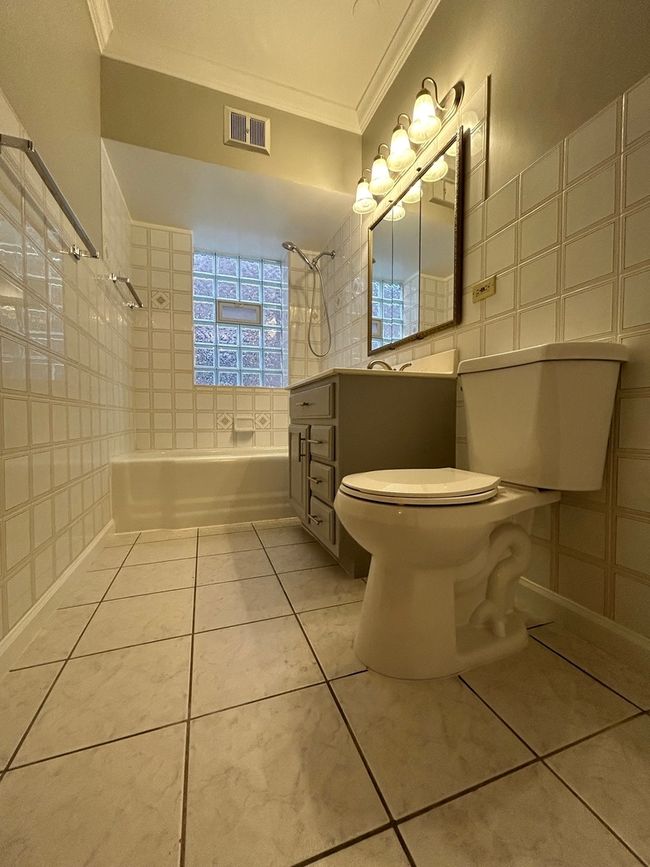 1N - 3710 N Whipple St, Condo with 3 bedrooms, 1 bathrooms and null parking in CHICAGO IL | Image 4