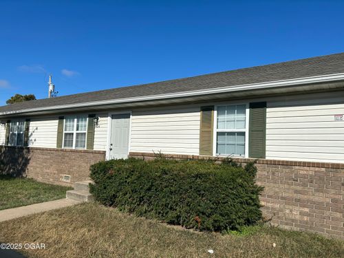 824 S Patterson Ave, Joplin, MO, 64801-5322 | Card Image